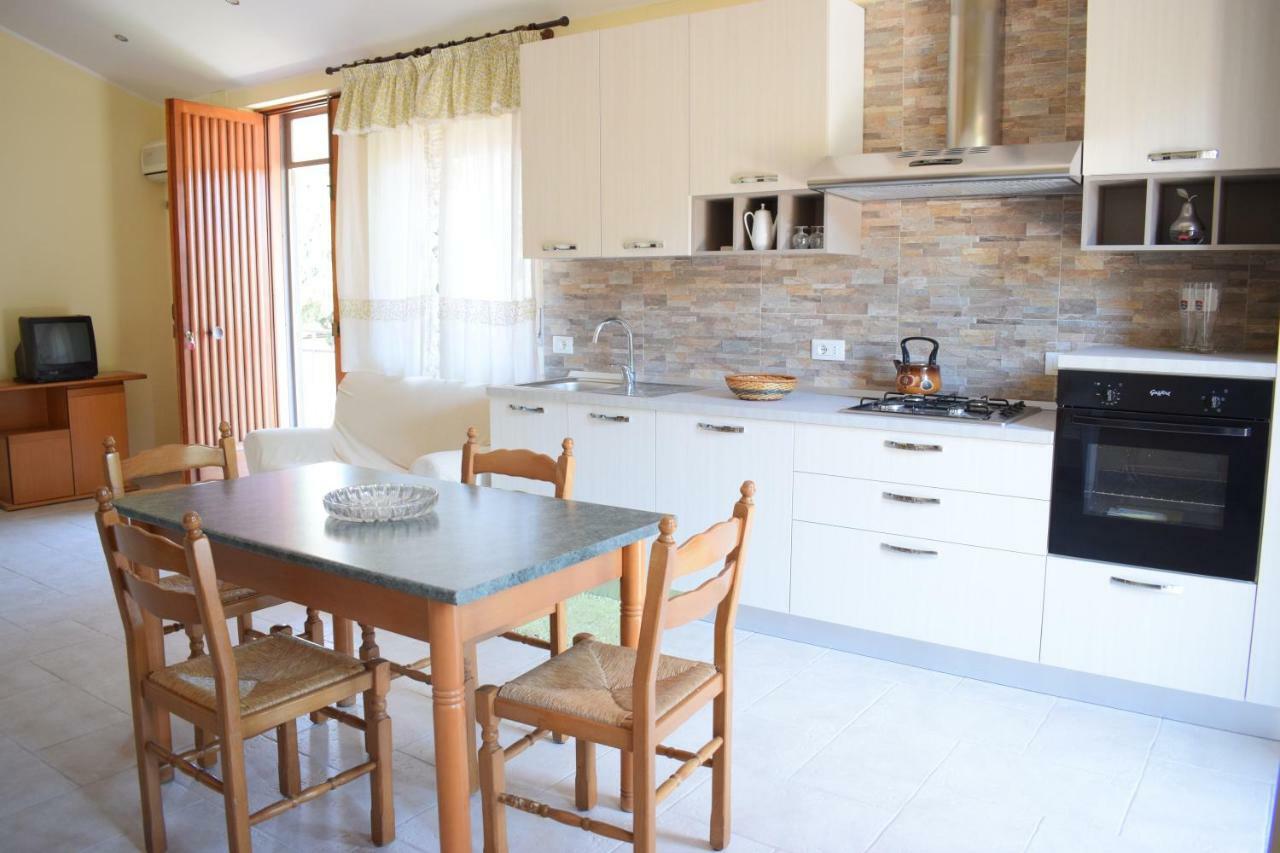 Beach House Vaccarizzo Катания Экстерьер фото