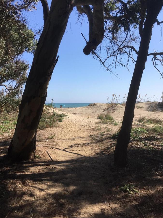 Beach House Vaccarizzo Катания Экстерьер фото